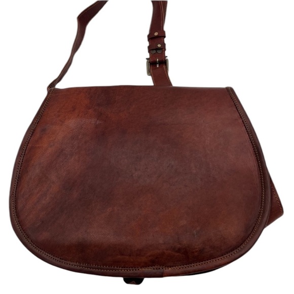 Unbranded Brown Leather Buckle Crossbody Round Saddle Hobo Bag - Picture 3 of 8